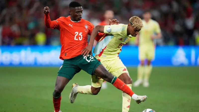 Hành trình ấn tượng của Nuno Mendes tại Nations League 2024/25